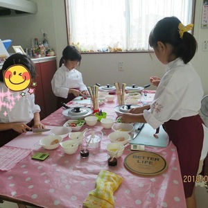 8月12日に松戸市五香で、子ども料理教室《まじかるれっすん》吉田教室を開催しました♪サラダそうめん食べて、暑い夏を乗り切ろ～^^