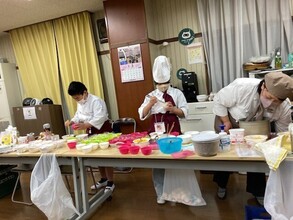 43人分のお昼ごはん