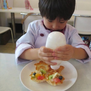 幼児も参加できるクッキングイベント